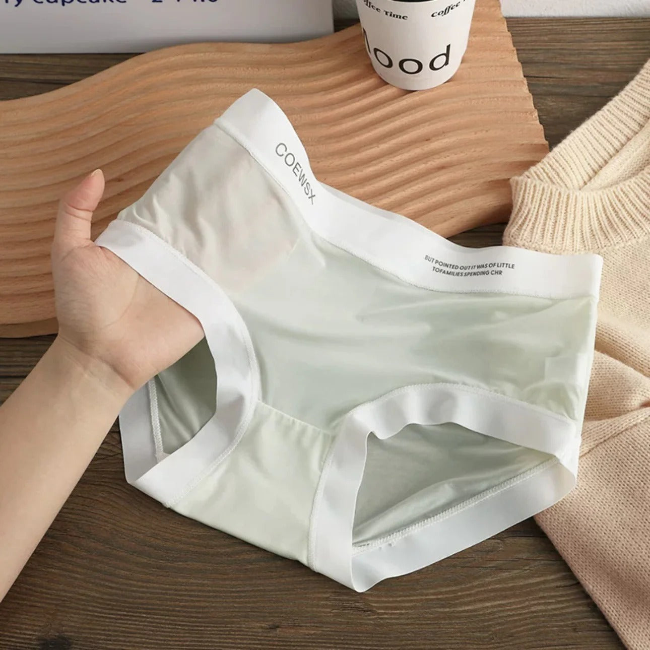 Ice Silk Ultra-Thin Breathable Seamless Womens Panties Multicolor (Pack of 5)